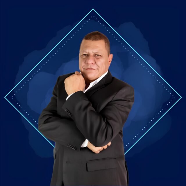 Valmir Santos, fundador da V Santos Licitação